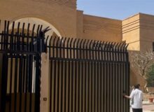 درهای سفارت ایران در ریاض پس از هفت سال گشوده شد