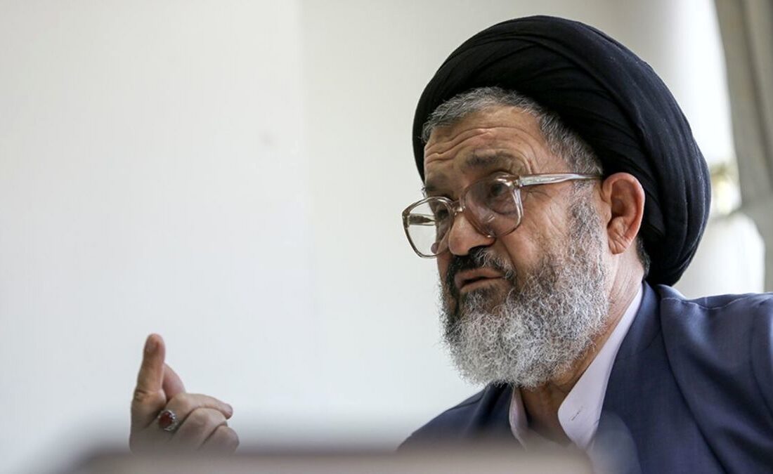 امام جمعه می‌تواند تذکر دهد؛ نه دستور بدهد و پلمب کند!