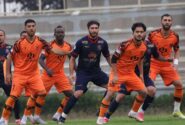 بازی فوتبال ملوان و مس رفسنجان