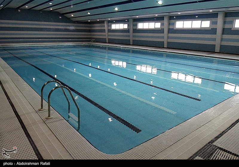 مسابقات شنای دختران محلات رفسنجان برگزار شد